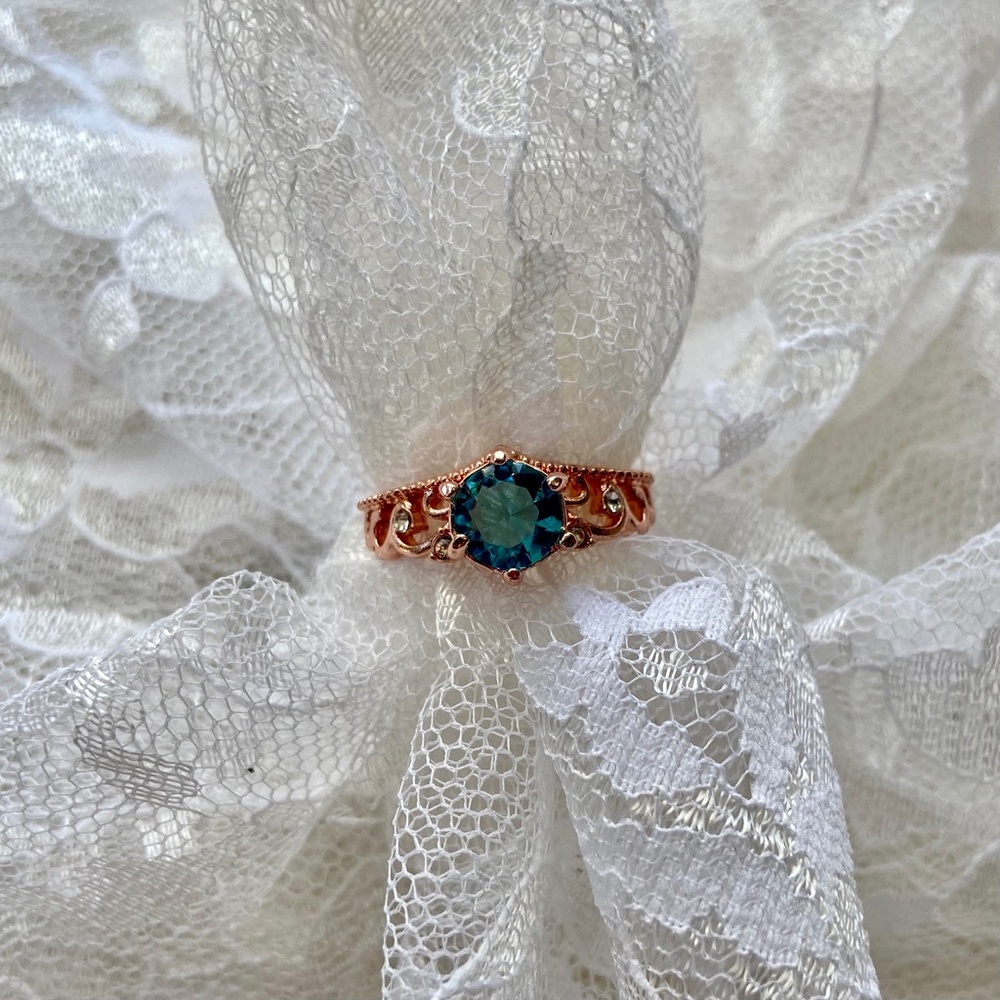 Rose Gold Turquoise Ring Size 9